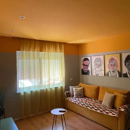 Апартаменты Central Apartment *
